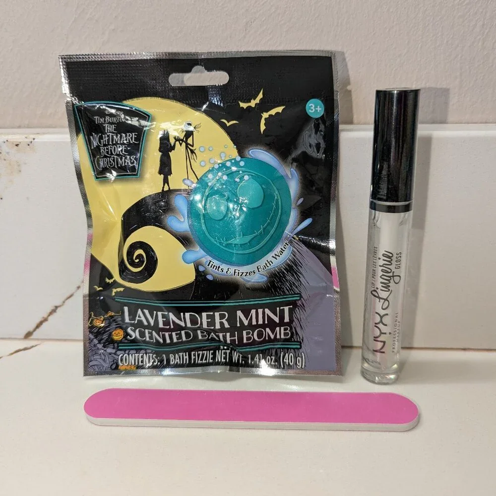 Ipsy wristlet, scarf and beauty bundle. Beauty items are new in packages. - Picture 5 of 7